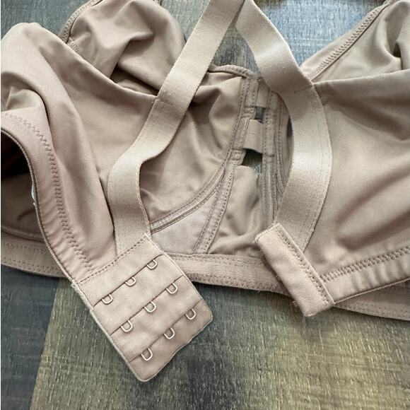 SPANX Low Profile Minimizer Bra Size 34G - Picture 6 of 9